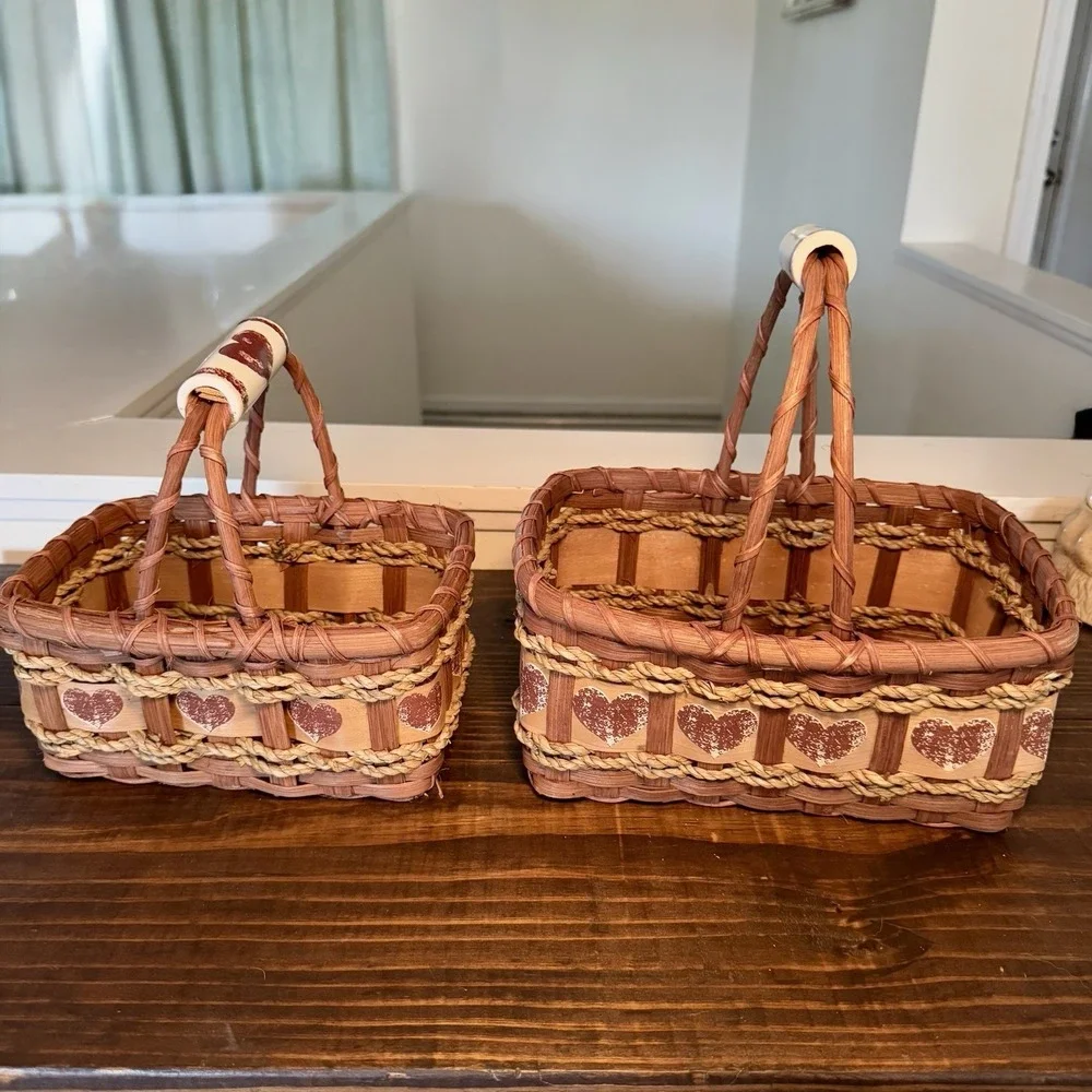 Vintage Cottagecore Wicker Basket Set Heart Glass Handle Holder Grannycore Decor